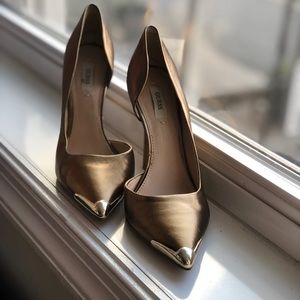 GUESS Pumps Size 6 US